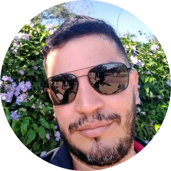 Éder de Souza Oliveira